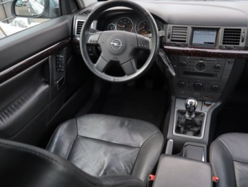 Opel Signum 3.0 V6 CDTI ECOTEC 177KM 2003 Opel Signum 3.0 V6 CDTI, 174 KM, Klima, zdjęcie 6