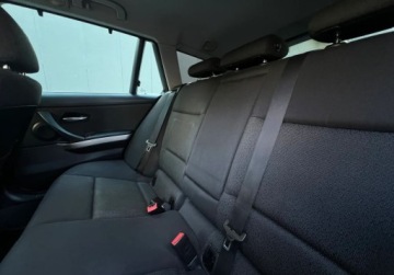 BMW Seria 3 E90-91-92-93 Cabrio E93 325i 218KM 2008 BMW Seria 3 Automat Alu Klima Warszawa 3.0 Benzyna 218KM, zdjęcie 10