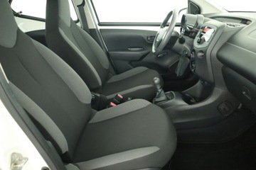 Toyota Aygo II Hatchback 5d 1.0 VVT-i 69KM 2017 Toyota Aygo 1.0 VVT-i, Salon Polska, Serwis ASO, zdjęcie 6