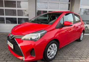 Toyota Yaris III Hatchback 5d Facelifting 1.0 VVT-i 69KM 2016 Toyota Yaris Salon Polska, Serwis ASO, Czujniki park. 1 rej IV 2017r. Gwar, zdjęcie 19