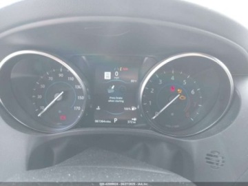 Jaguar E-Pace 2019 Jaguar E-Pace 25T premium 2.0 Benzyna 247KM, zdjęcie 11