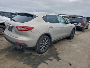 Maserati Levante 2017 Maserati Levante 2017 3.0 Benzyna 345KM, zdjęcie 3