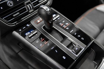Porsche Macan SUV Facelifting II 2.0  265KM 2022 Porsche Macan 2.0 265KM., zdjęcie 28