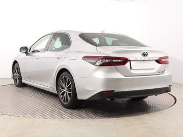 Toyota Camry IX Sedan 2.5 Hybrid Dynamic Force 218KM 2021 Toyota Camry 2.5 Hybrid, Salon Polska, zdjęcie 3