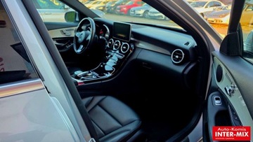 Mercedes Klasa C W205 2016 Mercedes-Benz Klasa C Mercedes-Benz C 300 4 MATIC 2.0 Benzyna 245KM, zdjęcie 22