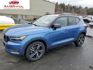 Volvo XC40 Crossover 2.0 T5 247KM 2019 Volvo XC 40 2019 VOLVO XC40 T5 R-DESIGN 2.0 Benzyna 247KM