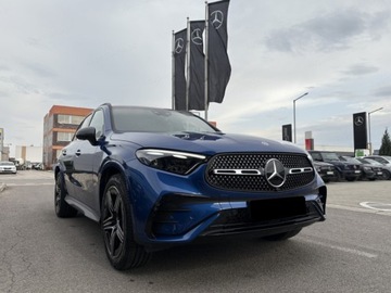 Mercedes GLC C254/X254 2025 MERCEDES-BENZ GLC 300 e 4-Matic AMG Line 2.0 (360KM) 2025, zdjęcie 1
