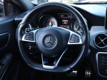 Mercedes CLA C117 Coupe 1.6 200 156KM 2016 Mercedes CLA 200, Salon Polska, Serwis ASO, zdjęcie 15