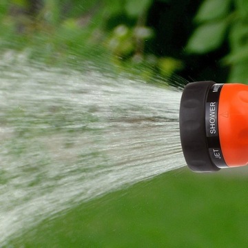 ВОДЯНОЙ ПИСТОЛЕТ ДЛЯ САДОВОГО ШЛАНГА 8 ФУНКЦИЙ СПРИНКЕР