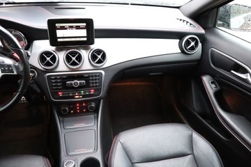 Mercedes GLA I Off-roader 1.6 200 156KM 2015 Mercedes GLA GLA 200, Automat, Skóra, Navi, Xenon, zdjęcie 7