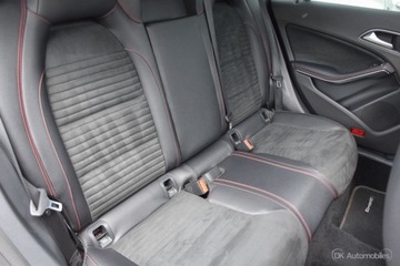 Mercedes CLA C117 Shooting Brake Facelifting 2.0 220 184KM 2017 Mercedes-Benz CLA CLA 220 4-MATIC 184KM Shooting-Brake AMG Panorama Salon, zdjęcie 34