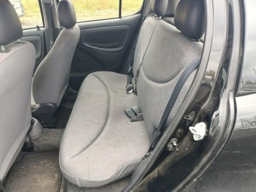 Toyota Yaris I 1.0 i 16V 68KM 2000 Toyota Yaris 1.0 00r, zdjęcie 5