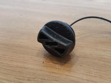 PARTNER 351 КРЫШКА МАСЛЯНОГО ЗАЛИВА