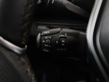 Peugeot 3008 II Crossover 1.5 BlueHDI 130KM 2018 Peugeot 3008 GT-Line panorama virtual navi PDC, zdjęcie 34