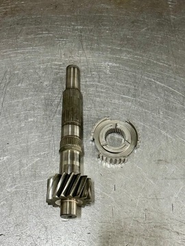 Wałek główny skrzyni biegów PF6 16x67 Renault Master 2.3 DCI + Piasta 5/6