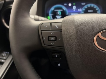 Toyota C-HR II SUV Plug-In 2.0 Hybrid Dynamic Force Plug-in  223KM 2025 Toyota C-HR 2.0 PHEV Executive Toyoyta C-HR 2.0 PH, zdjęcie 12