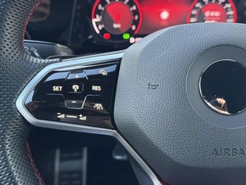 Volkswagen Golf VIII GTI 2.0 TSI 245KM 2022 Volkswagen Golf GTI Matrix Harman ACC DCC FV23 2.0 Benzyna 245KM, zdjęcie 16