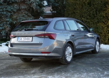 Skoda Octavia IV Liftback 1.0 TSI EVO 110KM 2022 Skoda Octavia DSG, e-Tec, Swiatla LED,Polski salon Bezwypadek,Kamera, Temp, zdjęcie 5