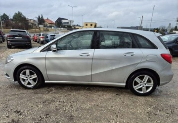 Mercedes Klasa B W246 Sports Tourer 180 BlueEFFICIENCY 122KM 2013 Mercedes-Benz Klasa B Bogata wersja 1.6 Benzyna 122KM, zdjęcie 9