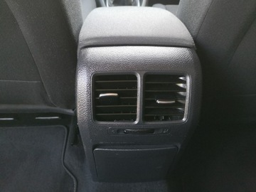 Volkswagen Golf VI 2010 Volkswagen Golf 1.6 TDI Klimatronic Tempomat Isofi, zdjęcie 16