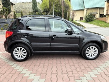 Suzuki SX4 I Hatchback Facelifting 2.0 DDiS 135KM 2011 Suzuki SX4 4x4, KlimaTronik, Nawigacja, Grzane, zdjęcie 5