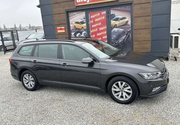 Volkswagen Passat B8 Variant Facelifting 2.0 TDI SCR 150KM 2020 Volkswagen Passat 2.0 TDI 150 KM BDB STAN 2020r Warszawa 2.0 Diesel