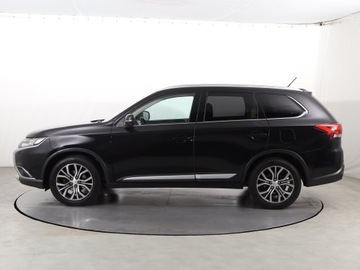 Mitsubishi Outlander III SUV Facelifting 2015 2.0 MIVEC 150KM 2016 Mitsubishi Outlander 2.0, Salon Polska, zdjęcie 2
