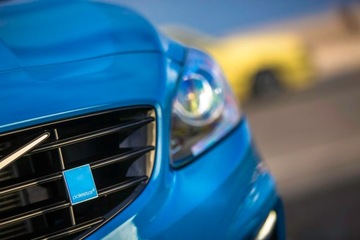 ЭМБЛЕМА VOLVO POLESTAR R ДИЗАЙН РЕШЕТКА