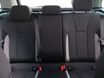 Skoda Kamiq Crossover 1.0 TSI 115KM 2020 Skoda Kamiq 1.0 TSI, Salon Polska, Automat, Klima, zdjęcie 9