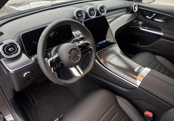 Mercedes GLC C254/X254 Coupe 2.0 220d 197KM 2025 Mercedes-Benz GLC 220 d 4MATIC Coupe Pakiet AMG Premium 2.0 Diesel 197KM, zdjęcie 8