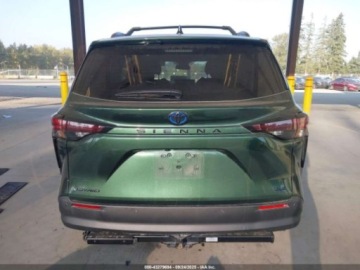 Toyota Sienna III 2025 Toyota Sienna Woodland Edition 2025 2.5l 2.5 Hybryda 245KM, zdjęcie 4