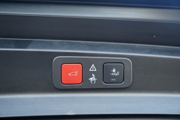 Peugeot 5008 II Crossover Facelifting 1.6 PureTech 180KM 2023 Peugeot 5008 GT kamera Skora adc NawI, zdjęcie 11