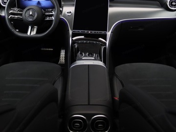 Mercedes GLC C254/X254 Coupe 2.0 200 204KM 2025 MERCEDES-BENZ GLC 200 4-Matic AMG Line 2.0 (204KM) 2025, zdjęcie 6