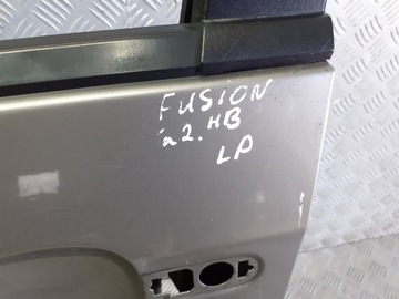 DVEŘE LEVÝ PŘEDNÍ FORD FUSION Q2