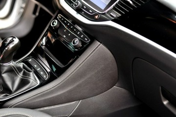 Opel Astra K Sports Tourer 1.4 Turbo 150KM 2017 Opel Astra 1.4 Turbo 150 KM Full Opcja Cosmo, zdjęcie 20