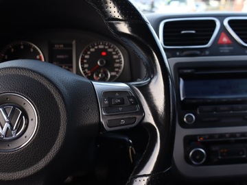 Volkswagen Scirocco III Coupe 1.4 TSI 122KM 2011 VW Scirocco 1.4 TSI, Klima, Klimatronic, Tempomat, zdjęcie 15