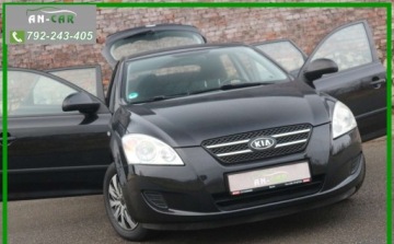 Kia Ceed I Hatchback 1.4 109KM 2009 Kia Ceed Kia Ceed I Kia Ceed I 1.4 1,4 16V KLimatyzacja Multifunkcja Kompu