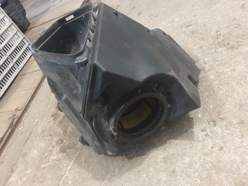 AUDI A4 B8 08-15 A5 Q5 POUZDRO FILTRU VZDUCHU 2.7 3.0 TDI