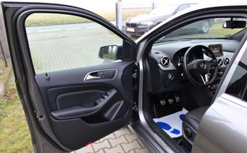 Mercedes Klasa B W246 Sports Tourer 200 BlueEFFICIENCY 156KM 2012 Mercedes-Benz Klasa B 1.6 i Navi Kamera Skora 1 rok gwarancji w cenie, zdjęcie 9
