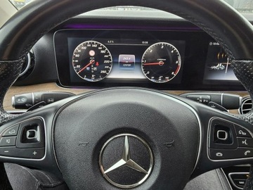 Mercedes Klasa E W213 Limuzyna 2.0 220d 194KM 2016 Mercedes E 220 Business Edition, bezwypadkowy,, zdjęcie 6