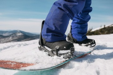 Burton Step On - темно-зеленый переплёт