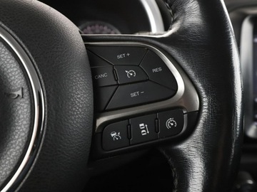 Jeep Renegade SUV 1.4 MultiAir 170KM 2018 Jeep Renegade Limited 4x4 automat 170KM navi, zdjęcie 30