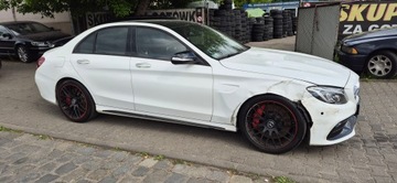 Mercedes Klasa C W205 Limuzyna AMG AMG 63 S 510KM 2015 MERCEDES-BENZ KLASA C AMG s C 63 S 510 KM W205, zdjęcie 12