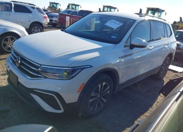 Volkswagen Tiguan II 2023 Volkswagen Tiguan 2023r., 2.0t S, 2L, od ubezpieczalni 2.0 Benzyna 187KM, zdjęcie 1