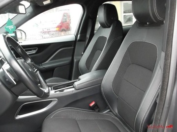 Jaguar F-Pace SUV 3.0 TDV6 300KM 2018 Jaguar F-Pace 3,0 D tylko 43t.km. R-SPORT 300KM kamera pdc 3.0 Diesel, zdjęcie 14