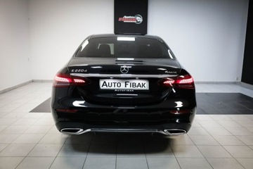 Mercedes Klasa E W213 Limuzyna Facelifting 2.0 220d 200KM 2022 Mercedes E 220 *4Matic*AMG Line*Salon, zdjęcie 10