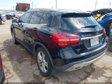 Mercedes GLA II 2020 Mercedes-Benz GLA 250 2020 2.0l 2.0 Benzyna 208KM, zdjęcie 3