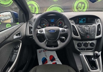 Ford Focus III Kombi Facelifting 1.6 TDCi 115KM 2014 Ford Focus DO WYNAJECIA Ford Focus 1.6 TDCi 1.6 Diesel 115KM, zdjęcie 27