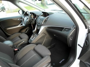 Opel Zafira C Tourer 2.0 CDTI ECOTEC 165KM 2014 Opel Zafira Tempomat Xenon Klimatronik Led 2.0 Diesel 165KM, zdjęcie 21