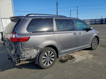 Toyota Sienna III 2018 Toyota Sienna XLE, V6, od ubezpieczalni 3.5 Benzyna 296KM, zdjęcie 4